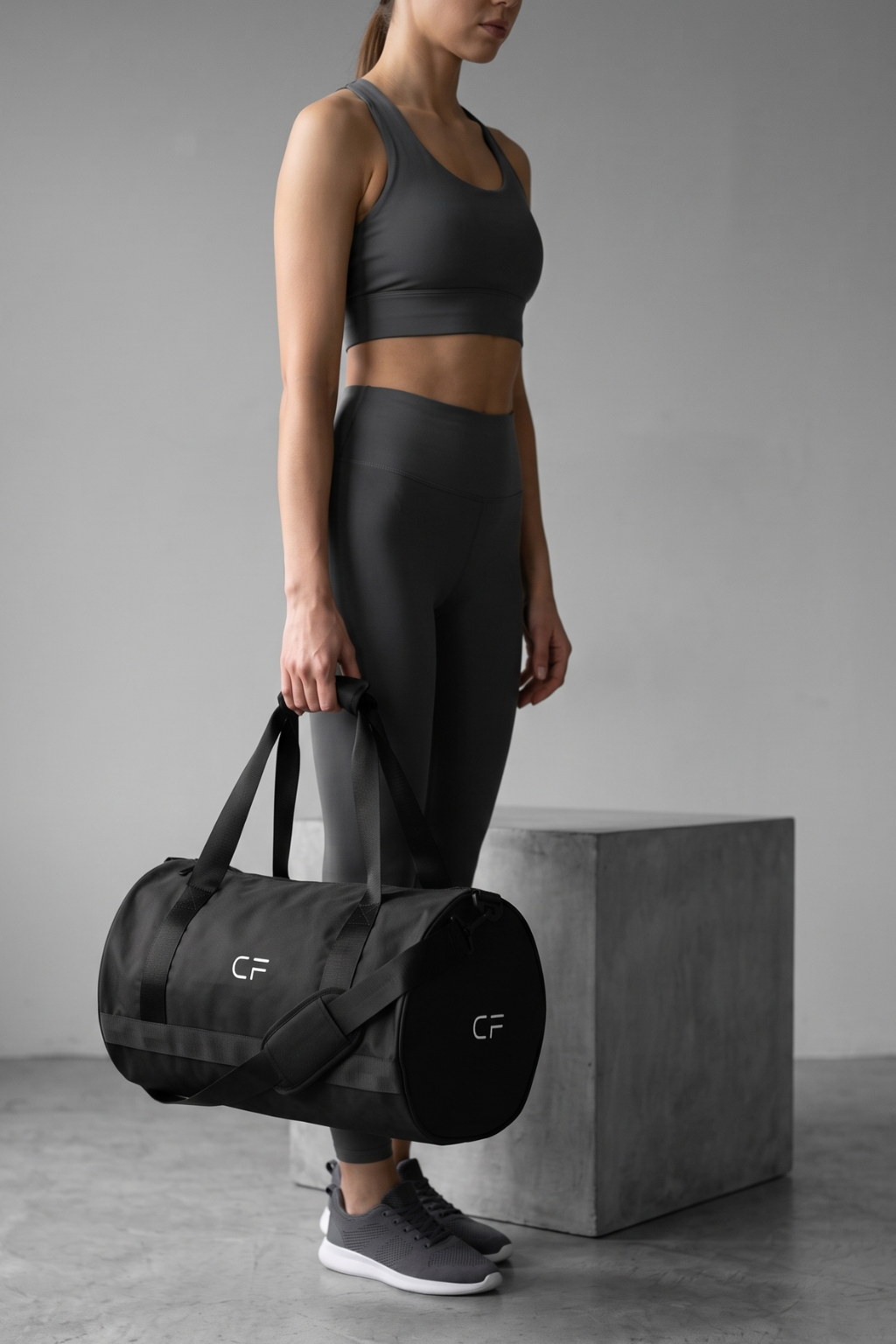 CRAMPFIT GYM BAG women’s gym accessory – product view 1